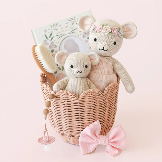 Cuddle and Kind Baby Mouse