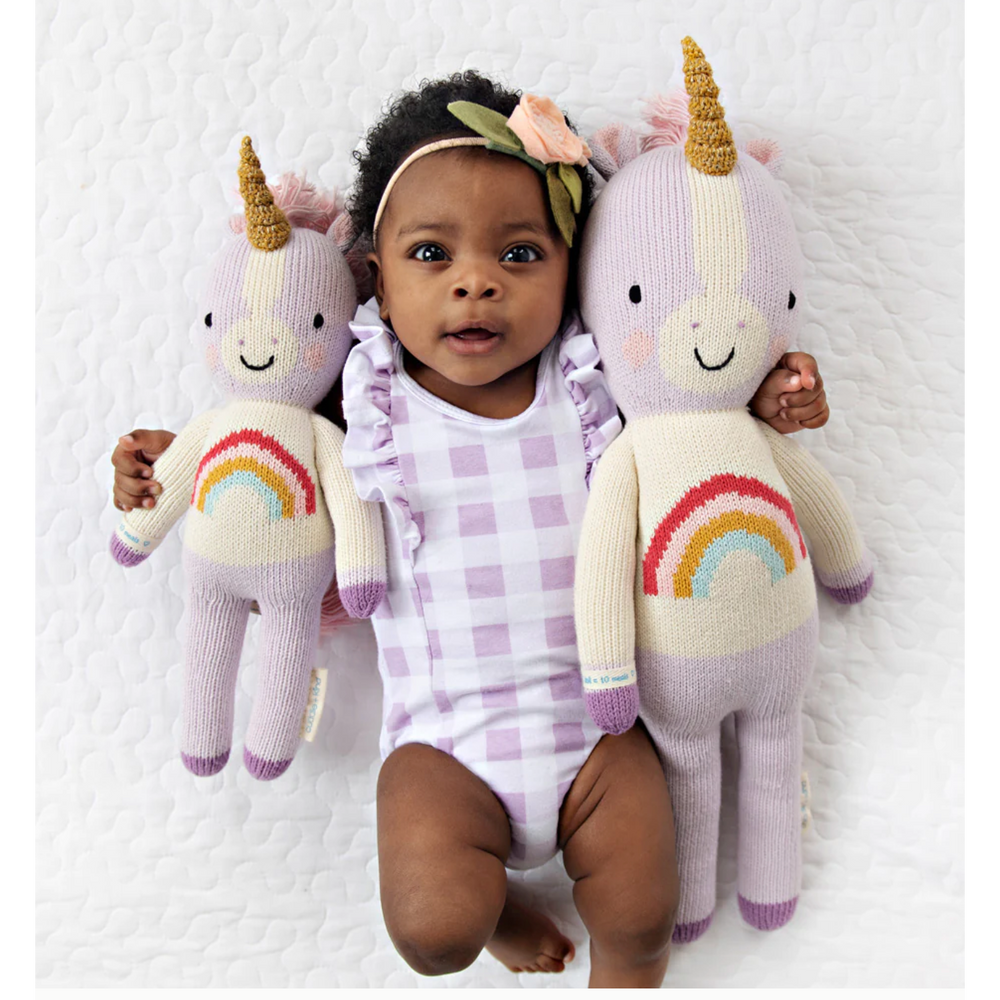 Zoe The Unicorn Cuddle + Kind