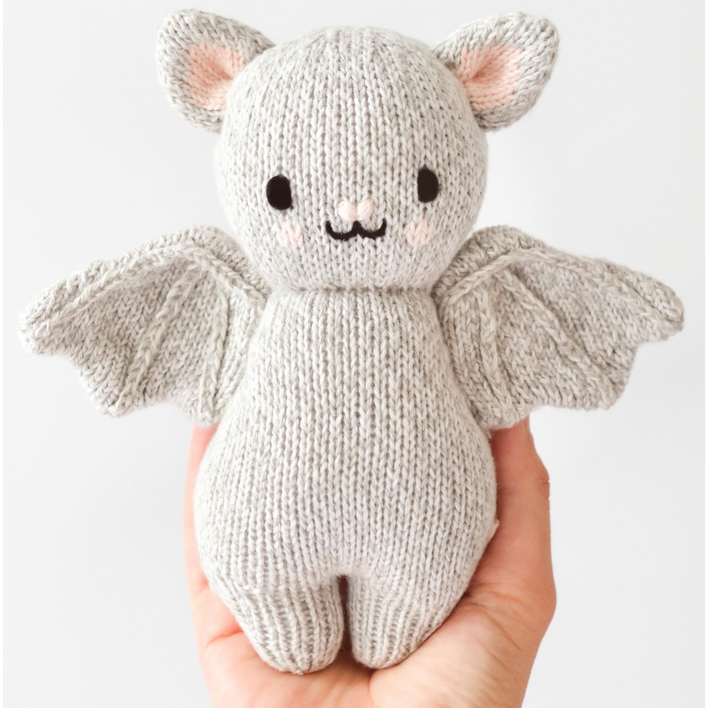 Baby Bat Cuddle + Kind